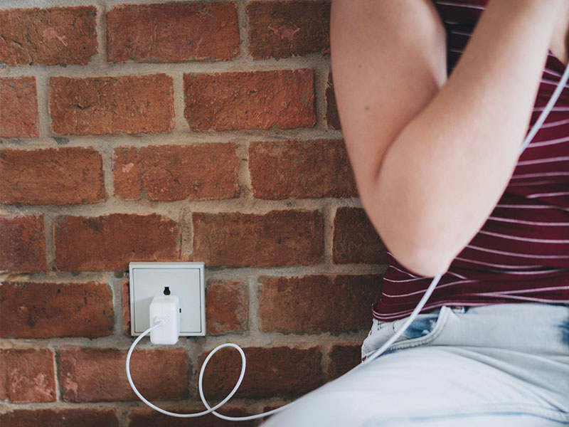 Care sunt avantajele aduse de o baterie externa de telefon